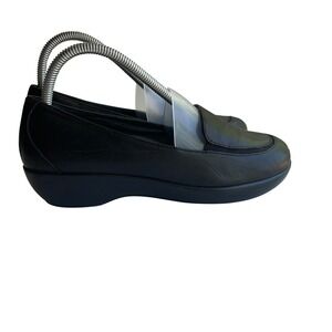 Elegant Black Women's Loafers